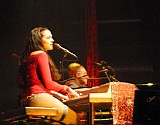 Norah Jones - World Cafe '04