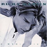 Ricky Martin - A Medio Vivir