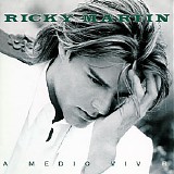 Ricky Martin - A Medio Vivir [limited edition]