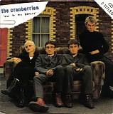 Cranberries - Ode To My Familie