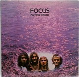 Focus - Moving Waves