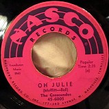 Crescendos, The - Oh Julie / My Little Girl