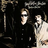 Daryl Hall and John Oates - Beauty On A Back Street