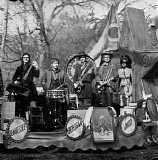 The Raconteurs - Consolers Of The Lonely